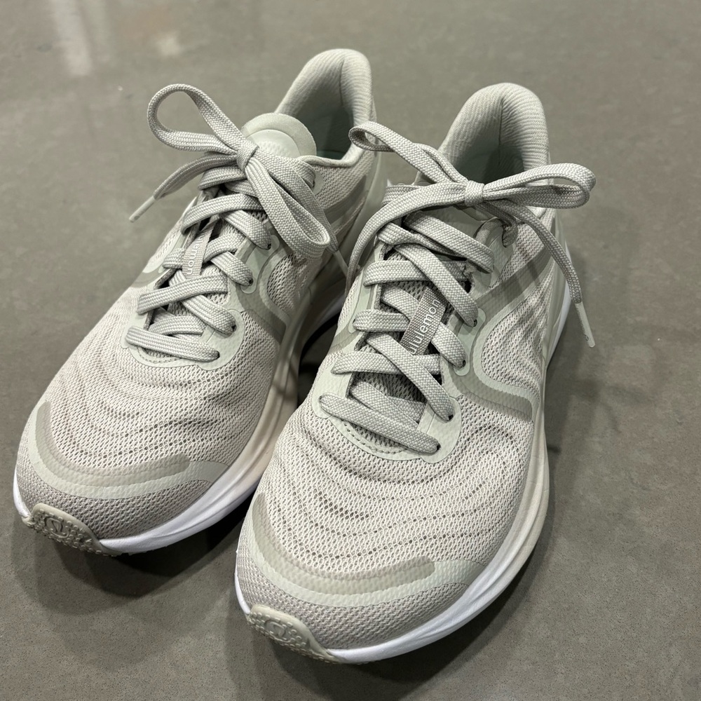 lululemon bliss feel 2 running shoe